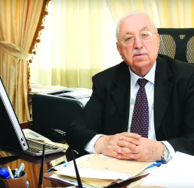 3- معالي الدكتور مروان راسم كمال عضو هيئة المديرين.jpg